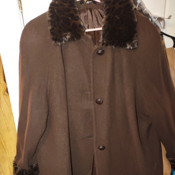 Jo-D Woman 2X Brown Wool Coat leopard fauxfur cuff - Picture 1 of 7